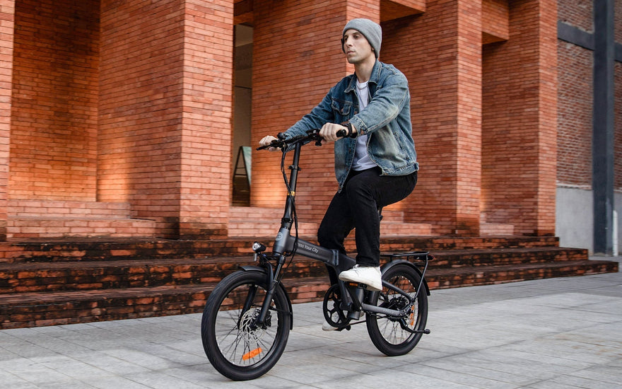  How Folding E-Bike Save Your Time & Money in UK Cities
