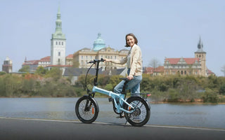 Top Folding E-Bikes Under £2,000 in the UK — Compare Features and Find the Best E-Bike for Commuters in UK