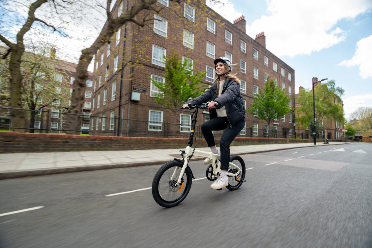 UK Bike Lanes: The E-Bike Rider's Essential Guide
